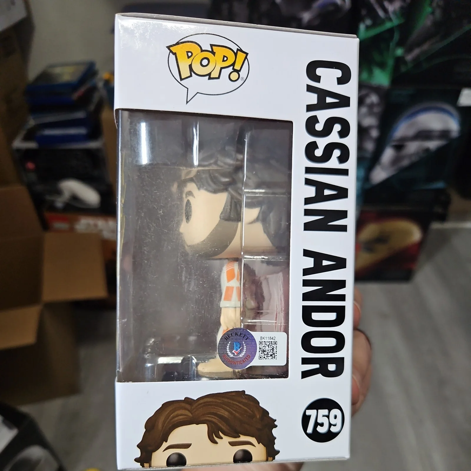 Diego Luna — Diego Luna Autographed Signed Funko Pop #759 Cassian Andor Star Wars, изображение 2