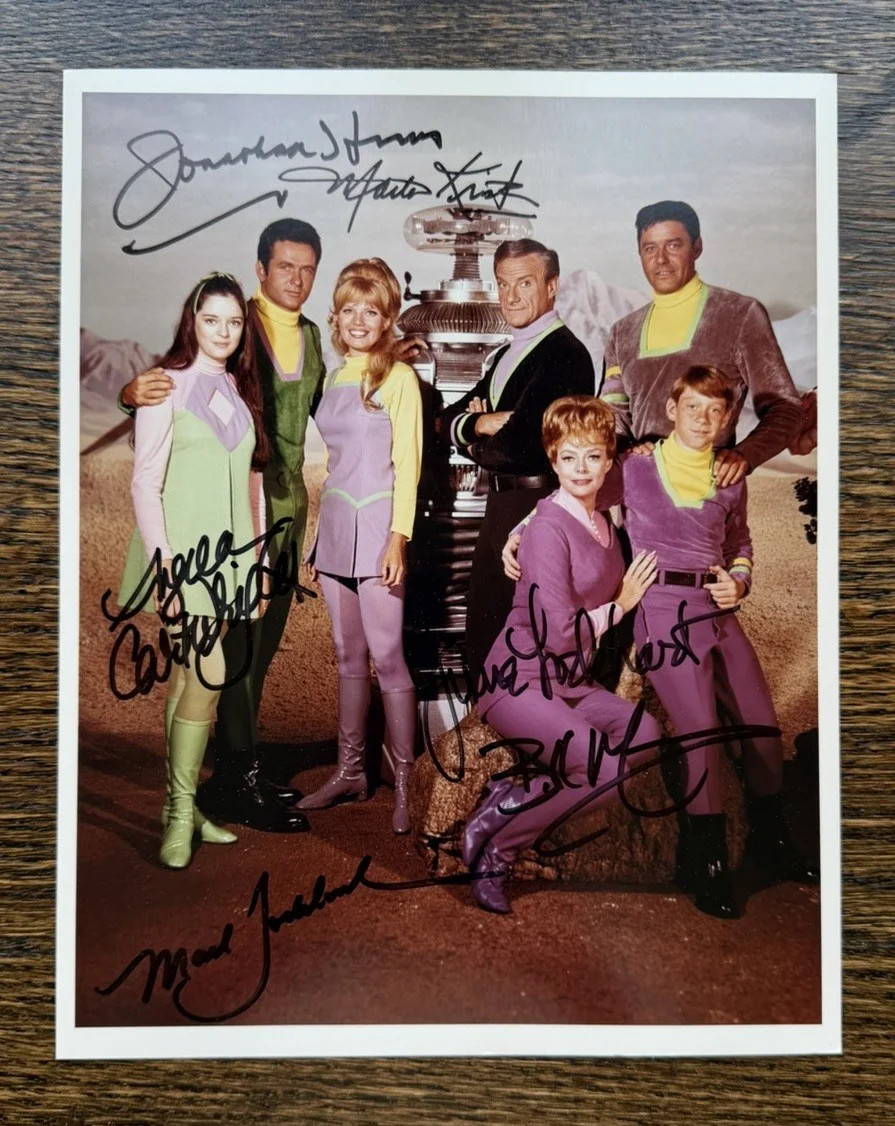 6 Cast Members — Lost In Space Original Cast - Signed 8x10 Autographed Photo** 6 Sigs ** JSA COA, image 2