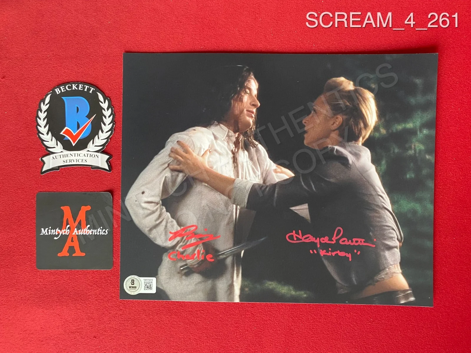 Hayden Panettiere, Rory Culkin — Hayden Panettiere Rory Culkin dual signed 8x10 photo Scream 4 Beckett COA
