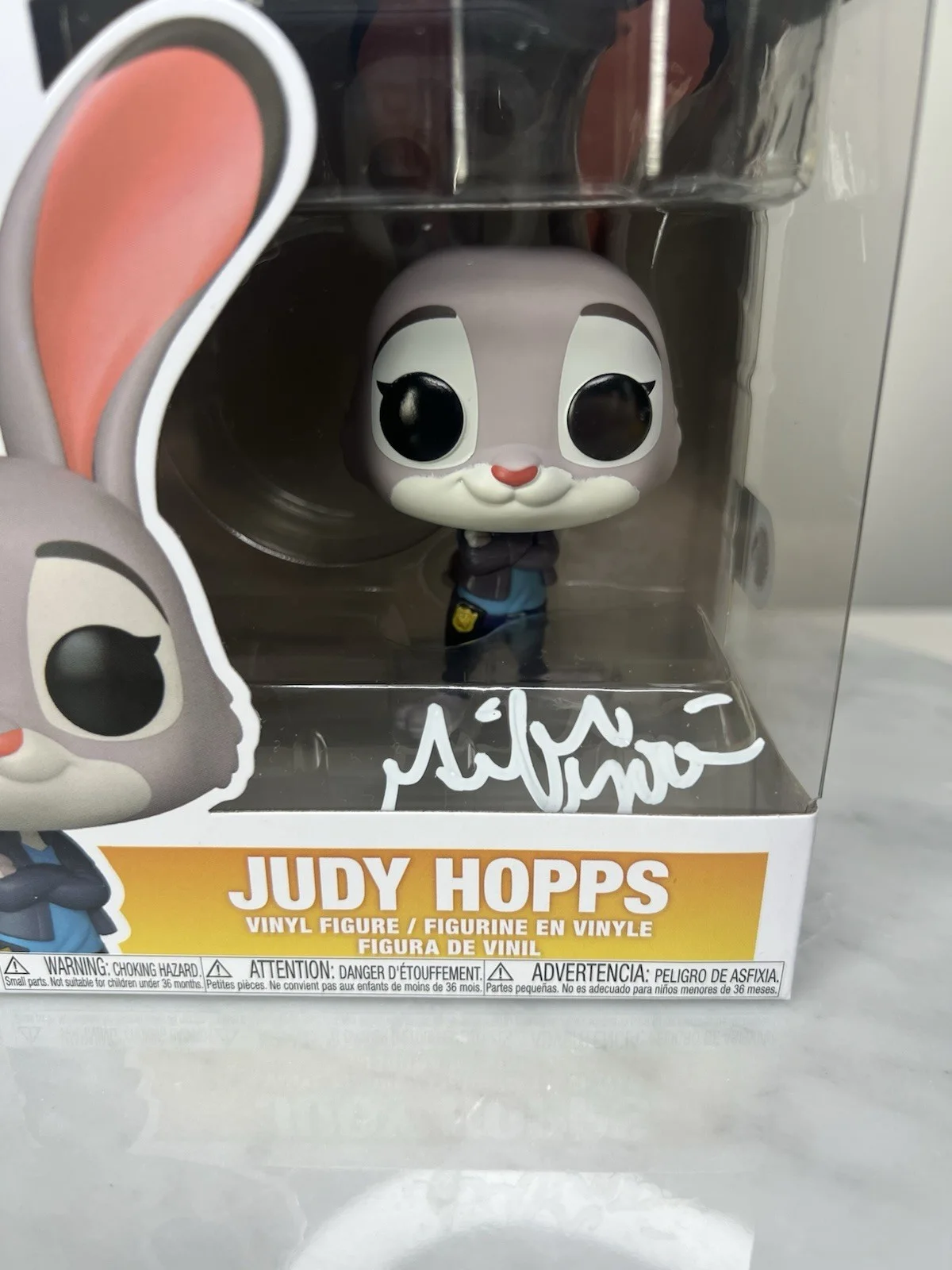 Gennifer Goodwin — Gennifer Goodwin Signed ‘Judy Hopps’ Zootopia Funko Pop SWAU COA, изображение 2