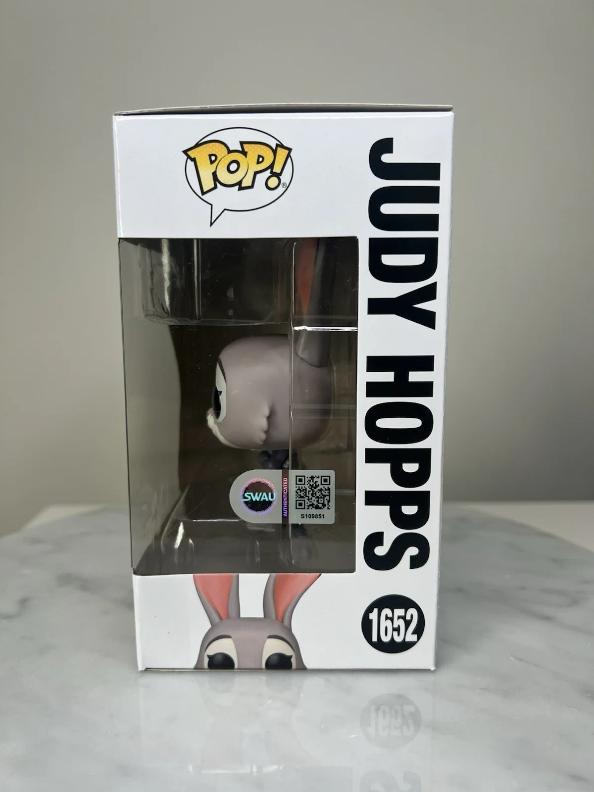 Gennifer Goodwin — Gennifer Goodwin Signed ‘Judy Hopps’ Zootopia Funko Pop SWAU COA, изображение 4