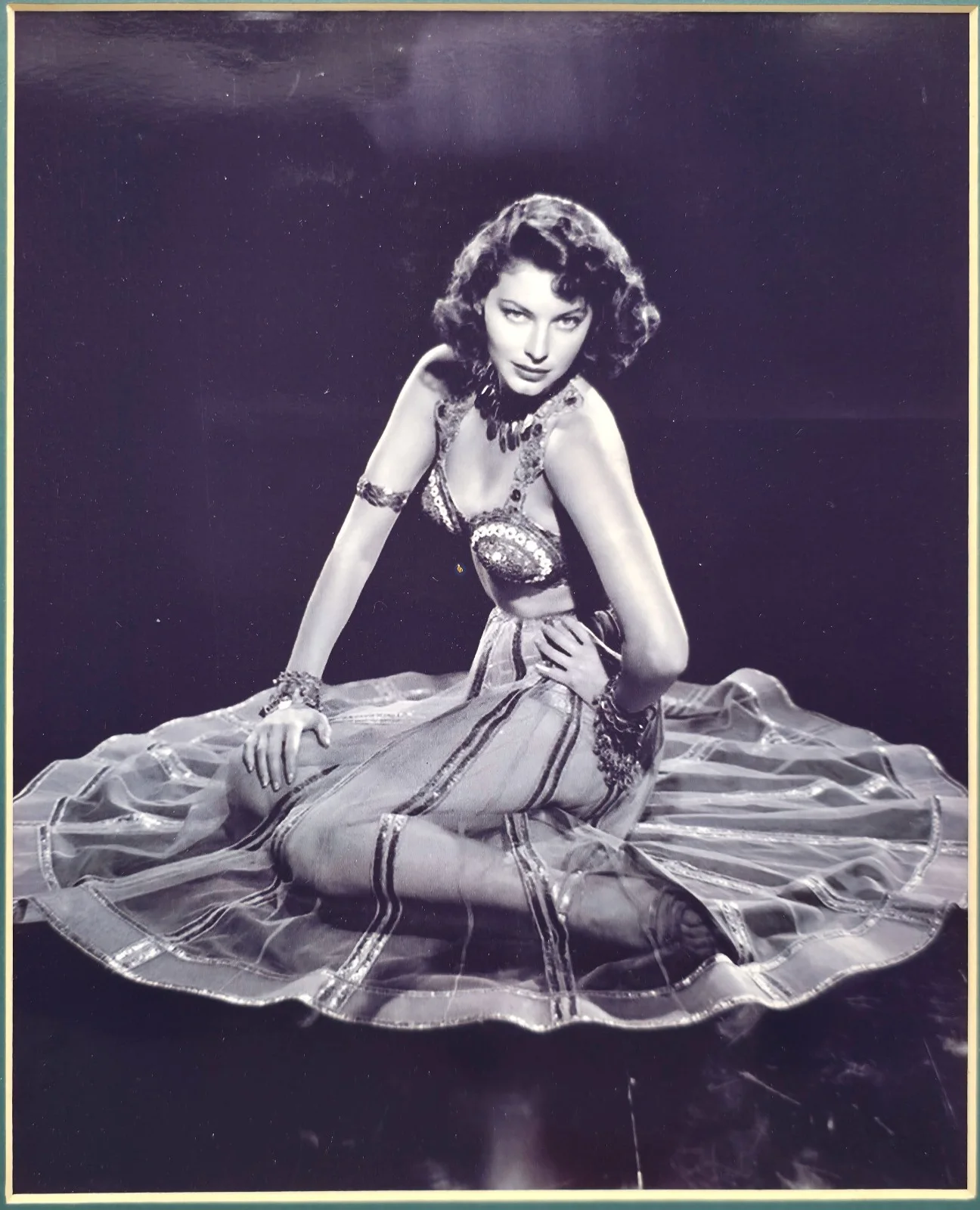 Ava Gardner — Photo and Hand Signed Check from 1975 Movie Star Ava Gardner Set in Mat Display, image 2