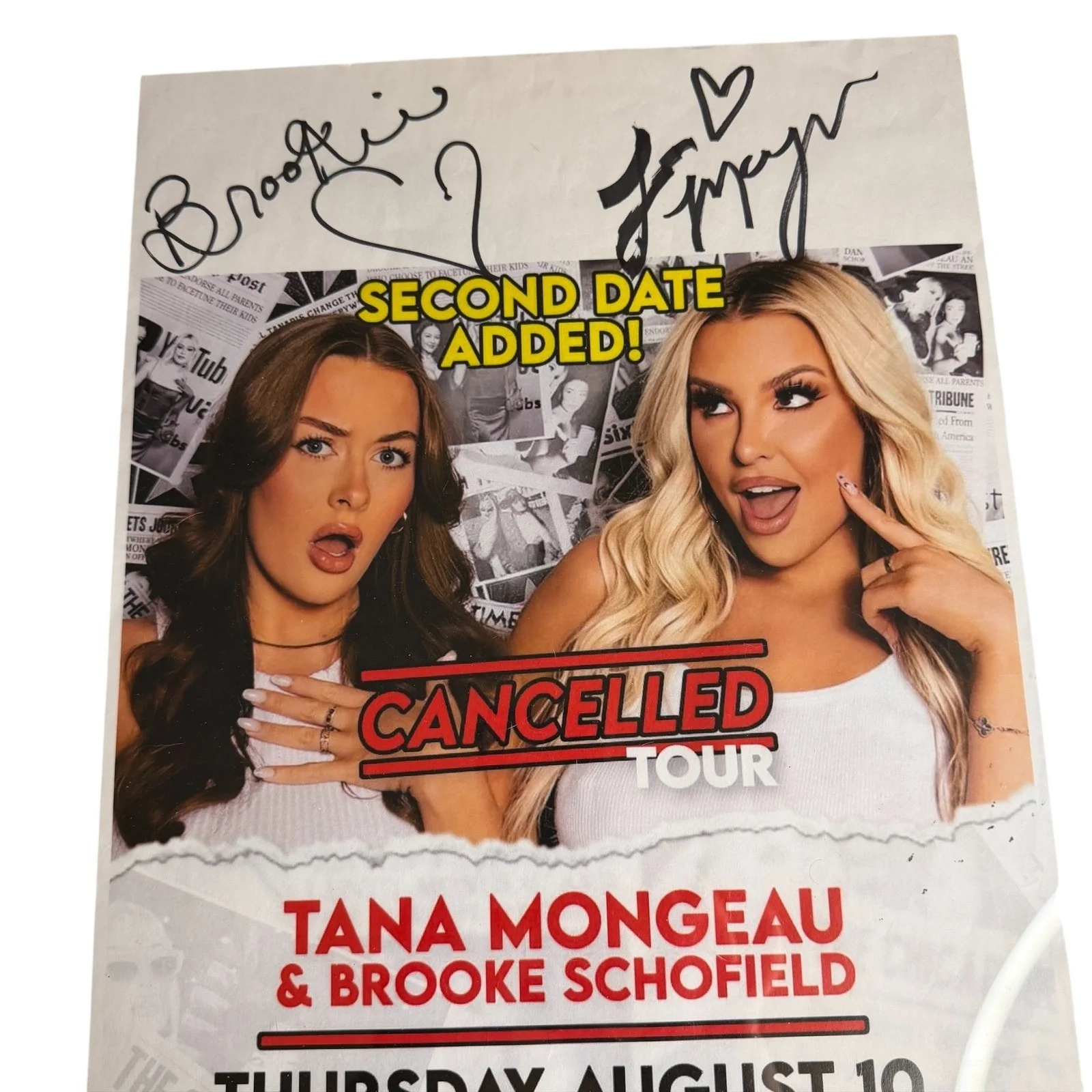 Tana Mongeau Brooke Schofield Signed Cancelled Tour Poster Framed Toad's Place, изображение 4