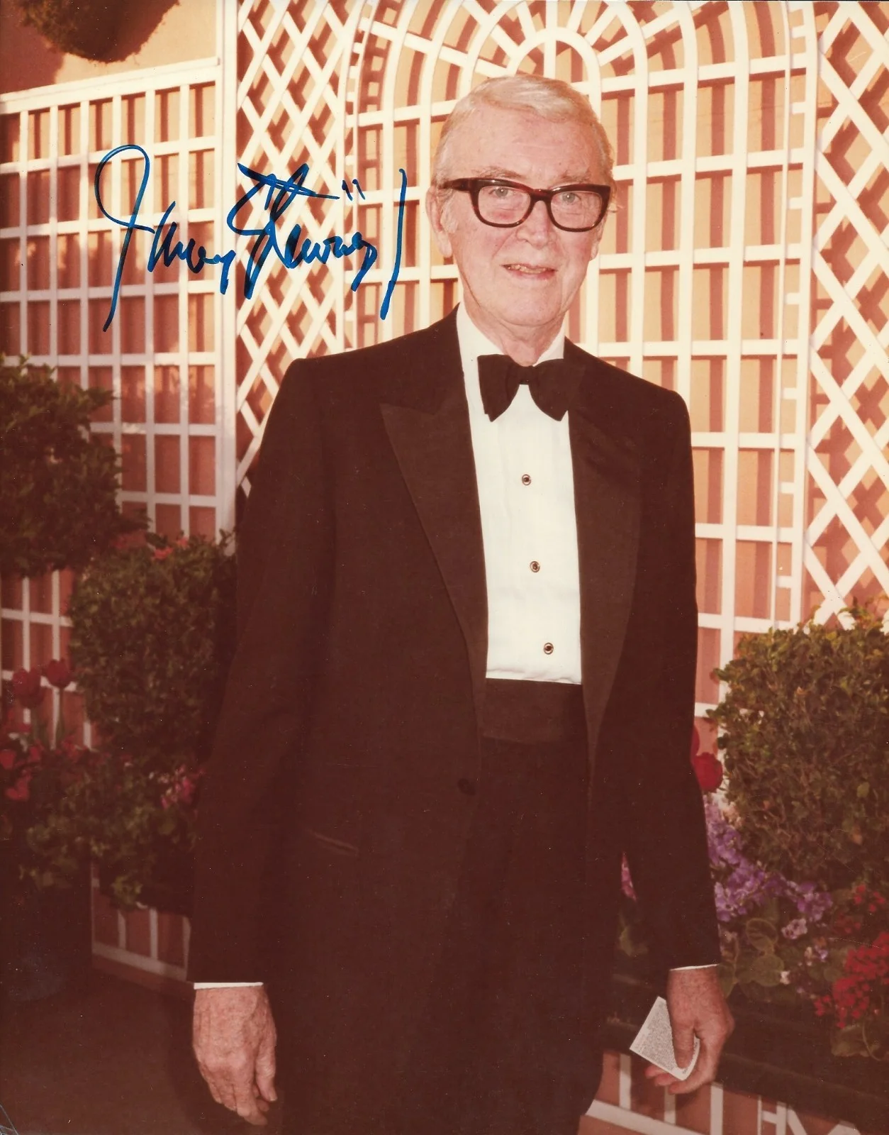 James Stewart — JAMES JIMMY STEWART Signed 8 x 10 Candid Photo