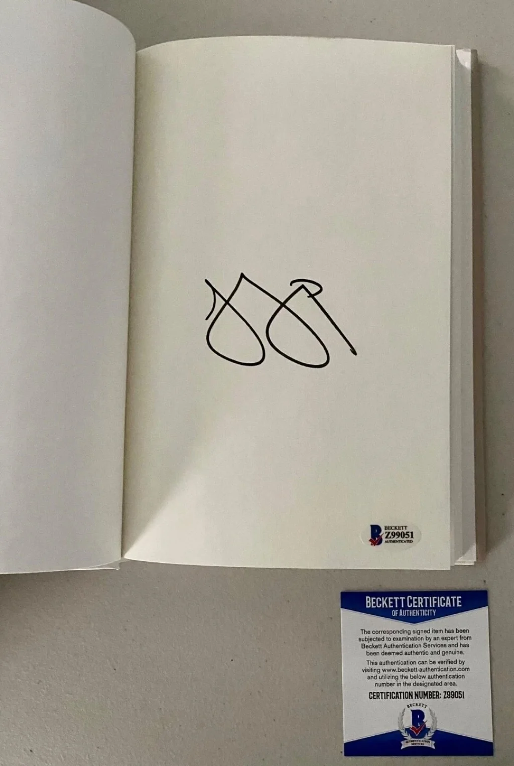 Ivanka Trump — Ivanka Trump Women Who Work Signed Book Beckett Authenticated, image 2