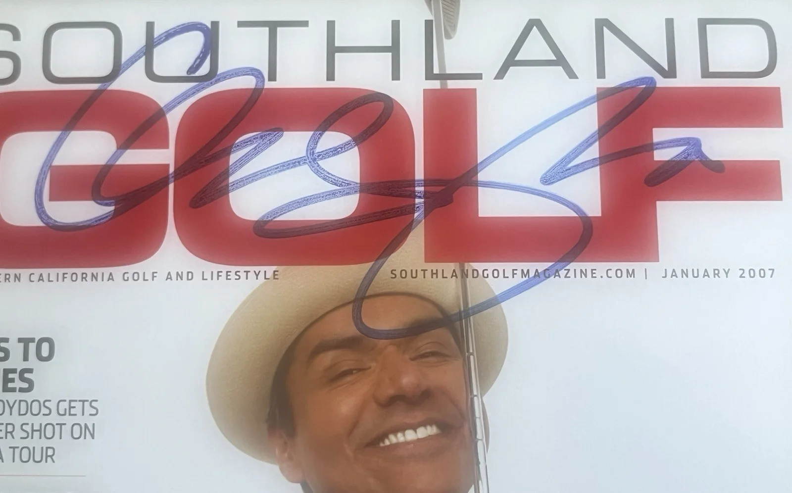 George Lopez — *GEORGE LOPEZ*SIGNED*AUTOGRAPHED*GOLF*MAGAZINE*SOUTHLAND GOLF*COA*, image 2