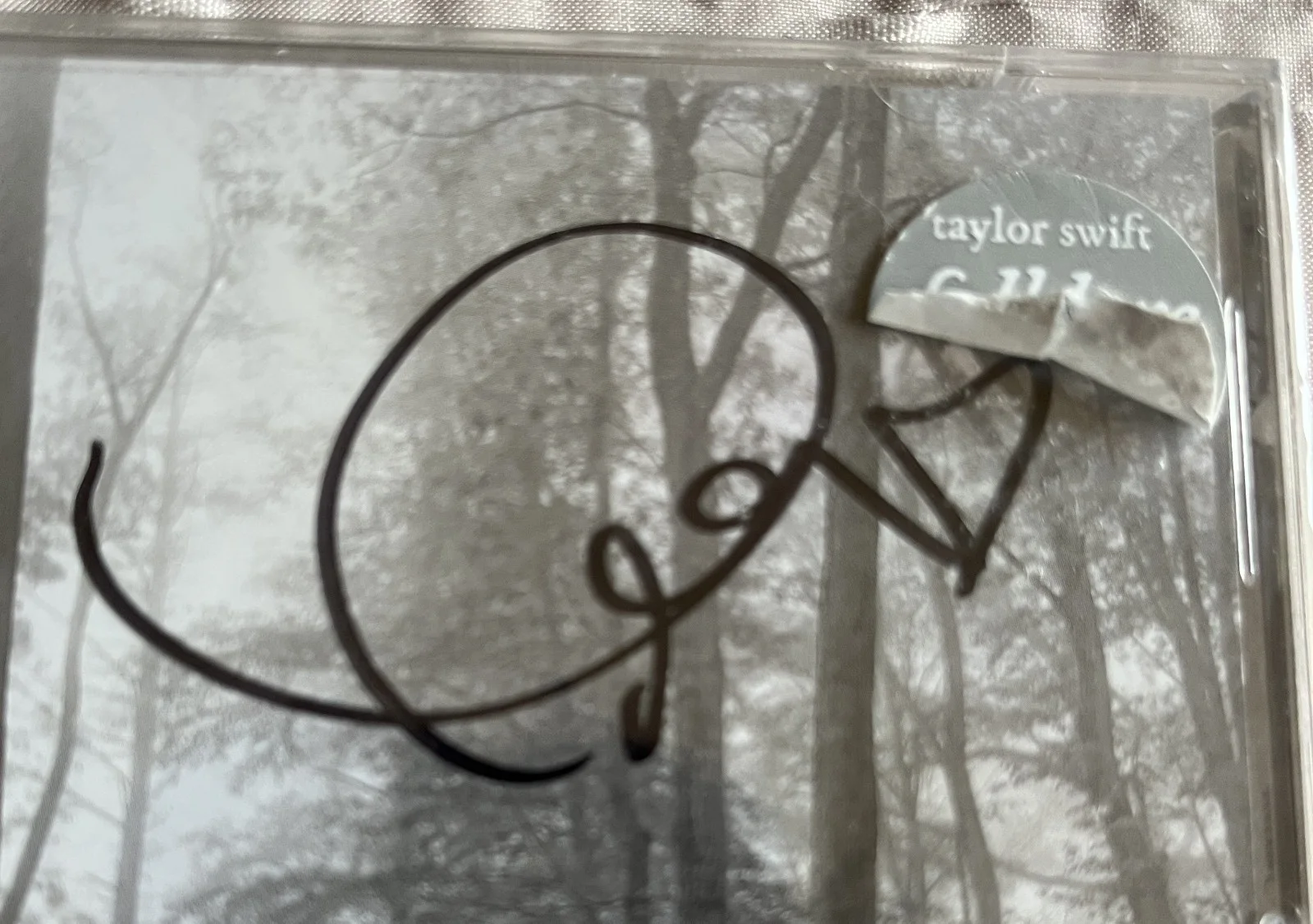 Taylor Swift--SIGNED w/ Heart--Folklore CD--Sealed--Explicit Version--Mint!!!, image 3
