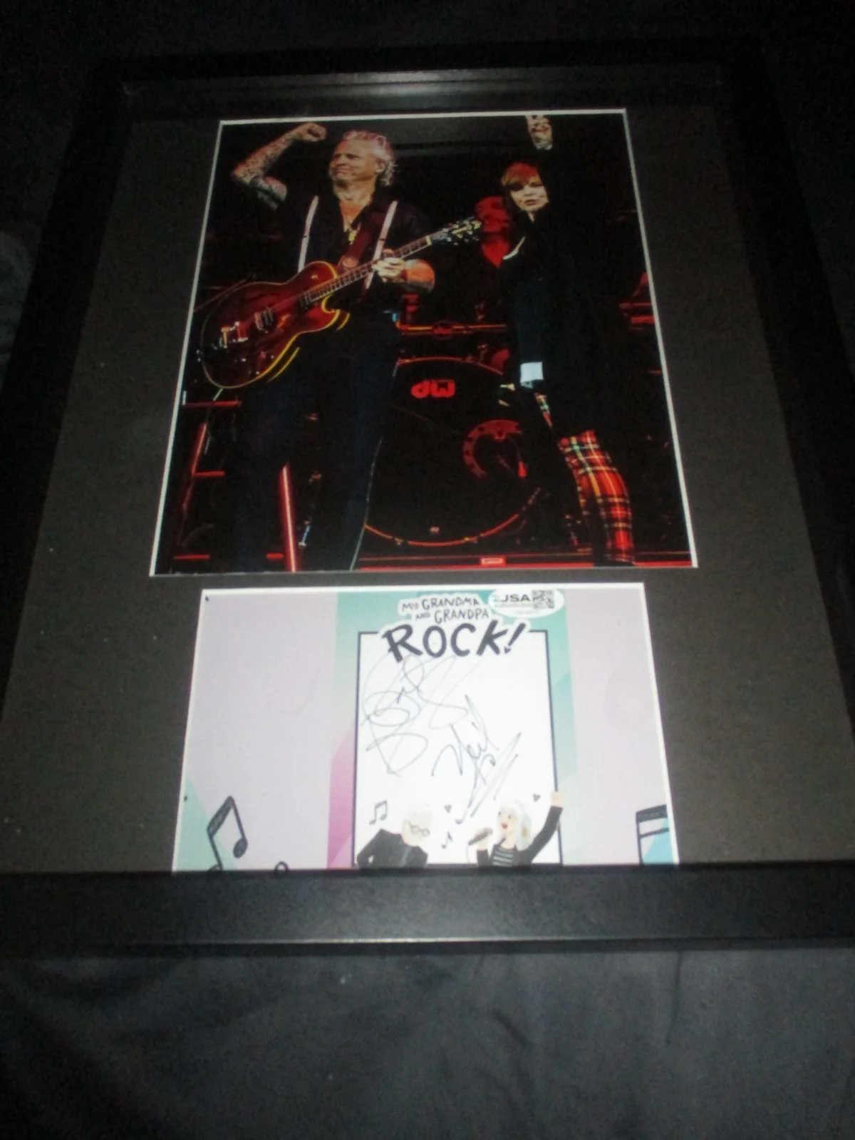 PAT BENATAR & NEIL GIRALDO SIGNED/AUTOGRAPHED 11X14 MATTE CUT FRAMED-- JSA CERT, image 3