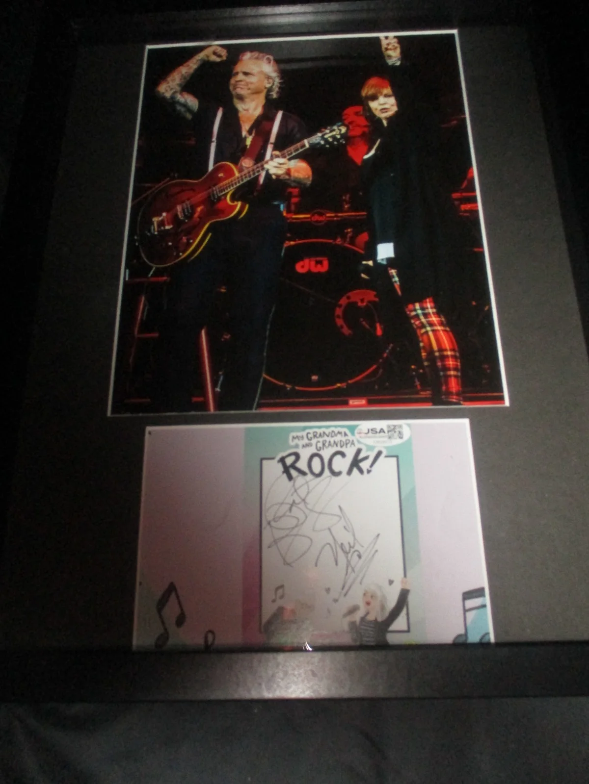 PAT BENATAR & NEIL GIRALDO SIGNED/AUTOGRAPHED 11X14 MATTE CUT FRAMED-- JSA CERT, image 4