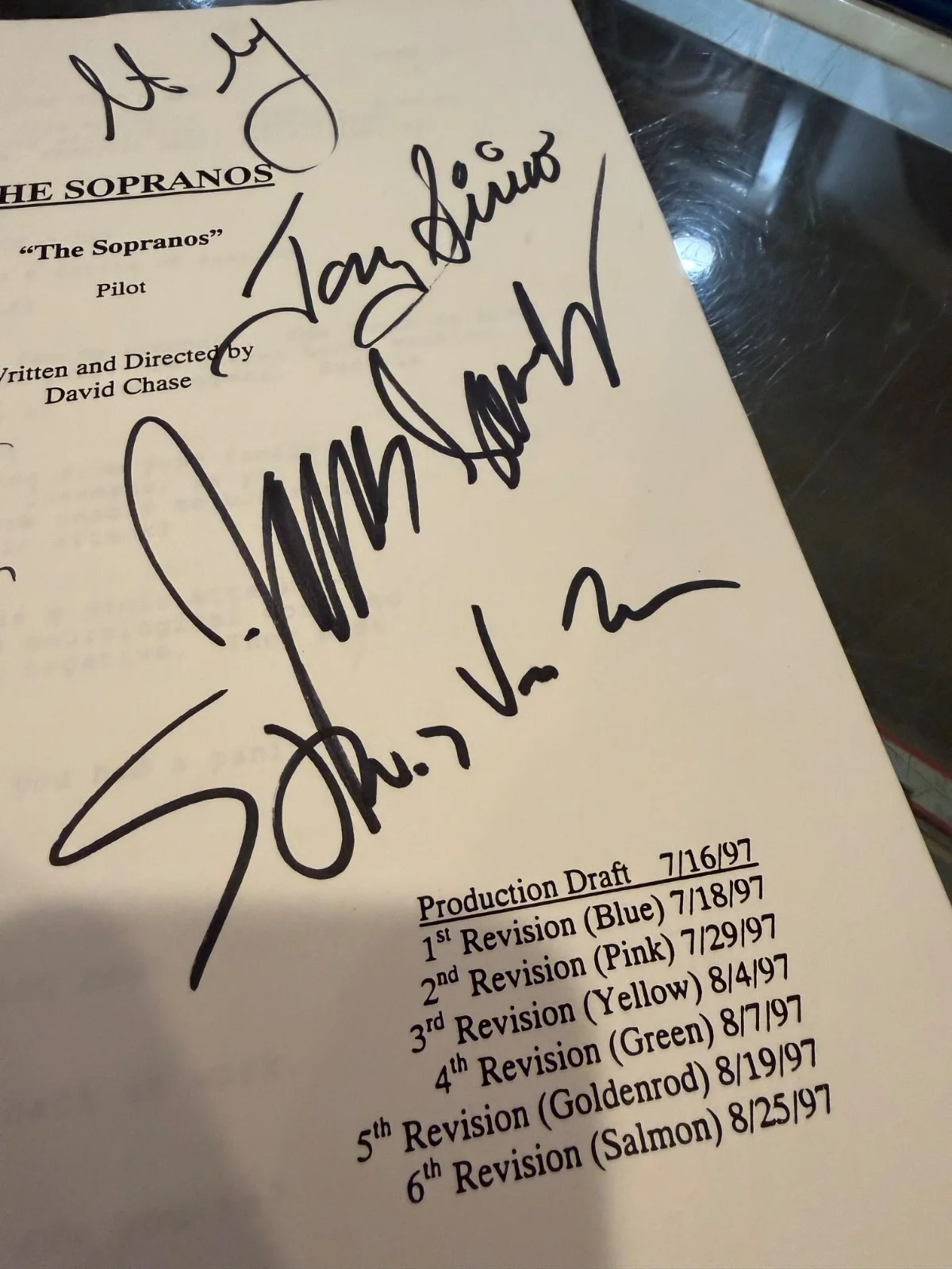 THE SOPRANOS CAST SIGNED PILOT SCRIPT JAMES GANDOLFINI STEVIE VAN VANDT PLUS JSA, image 4