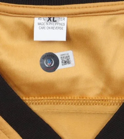 William Shatner — William Shatner Signed Star Trek Captain Kirk Costume Shirt BAS, image 3