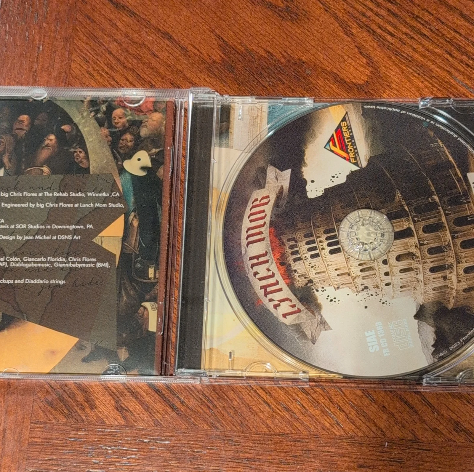 Lynch Mob Babylon Autographed Original Music CD & Booklet Signed Rock Album, изображение 3