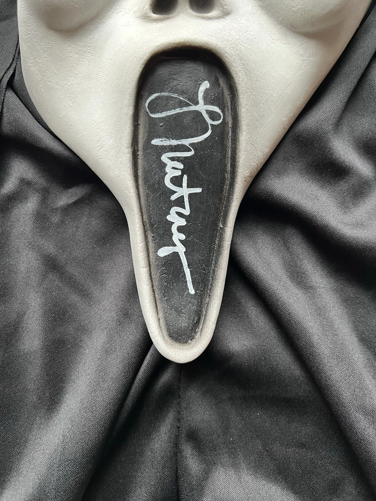 Laurie Metcalf Signed Ghostface Mask Beckett COA Scream 2 Mrs Loomis, изображение 2