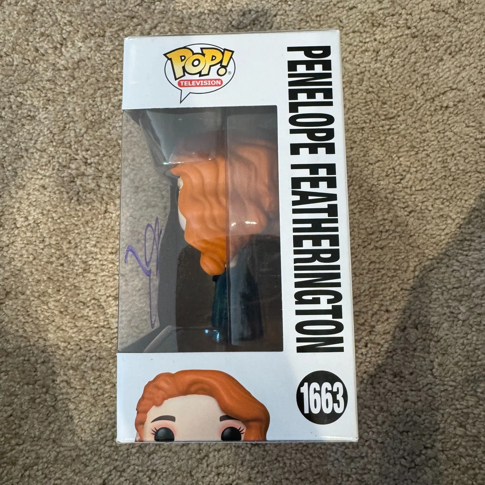 Nicola Coughlan — Nicola Coughlan Signed Penelope Featherington Funko Pop VIDEO PROOF Bridgerton, изображение 5
