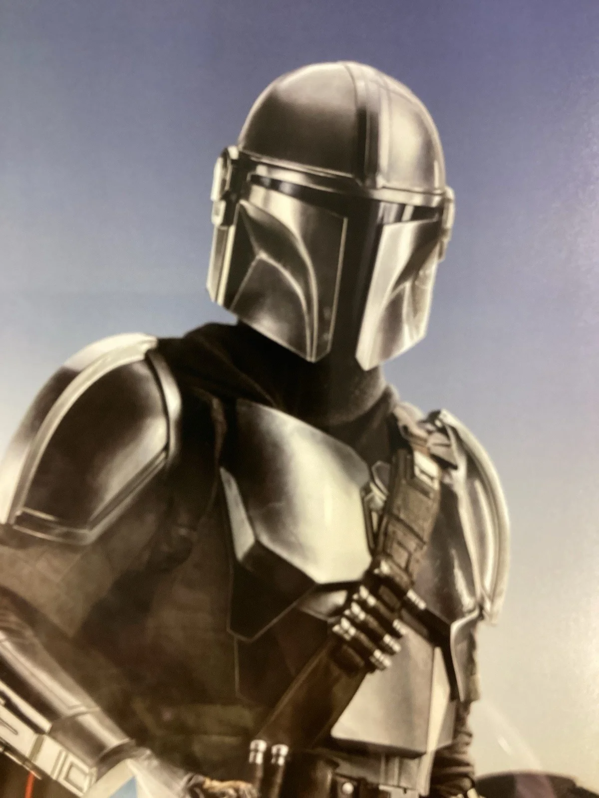 Pedro Pascal — Pedro Pascal Signed Photo 8x10 Star Wars The Mandalorian Baby Yoda Auto PSA/DNA, image 4