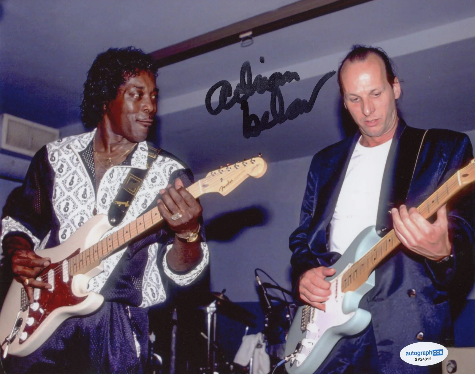 Adrian Belew KING CRIMSON Signed 8x10 Photo w/ Buddy Guy EXACT Proof ACOA, изображение 2