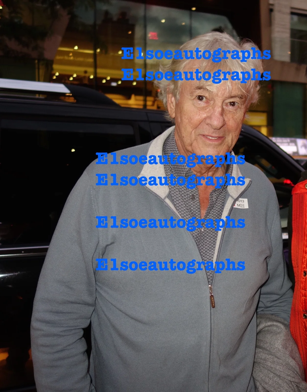 Paul Verhoeven signed 8x10 photo - In Person Proof - RoboCop, Basic Instinct, image 3
