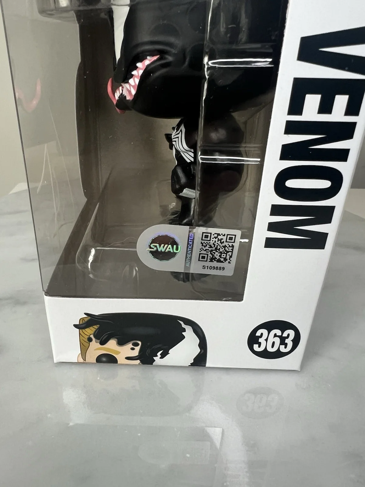 Topher Grace — Topher Grace ‘Spider-Man 3’ Signed Funko Pop ‘Venom’ SWAU Certified, image 3