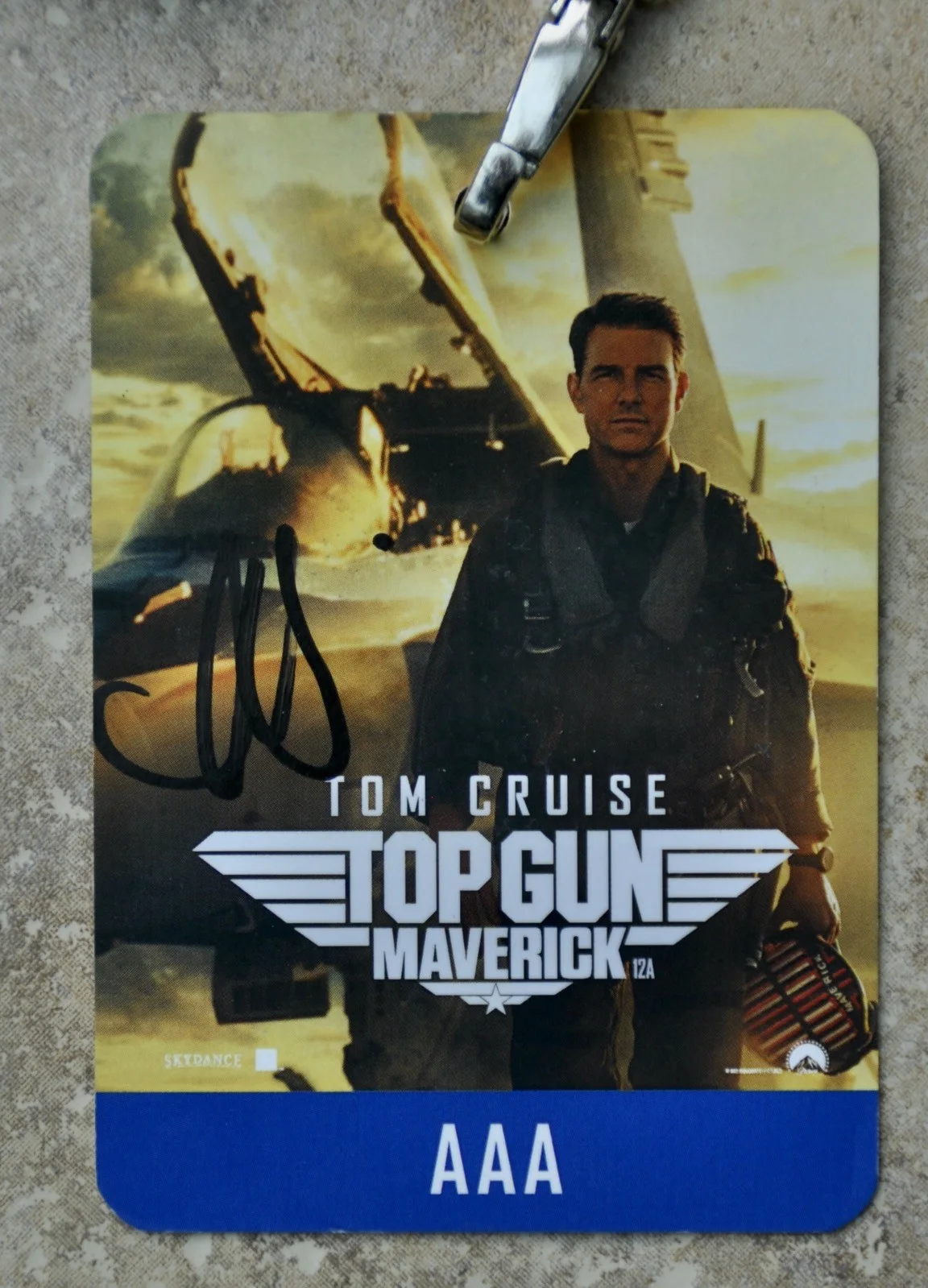Top Gun Maverick AAA UK Premiere Pass Signed By Monica Barbaro Phoenix With COA, изображение 2