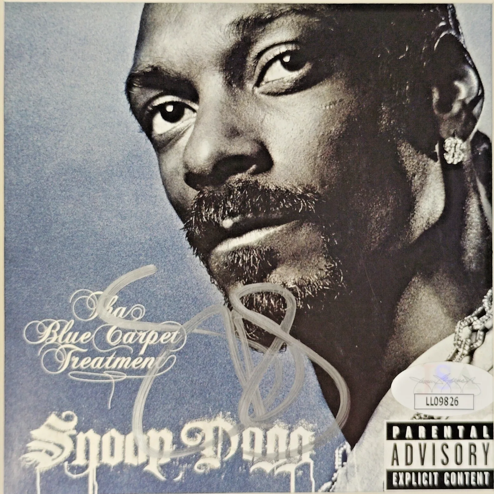 Snoop Dogg — Snoop Dogg Signed Tha Blue Carpet Treatment CD Framed Display JSA Rap Hip Hop, image 2