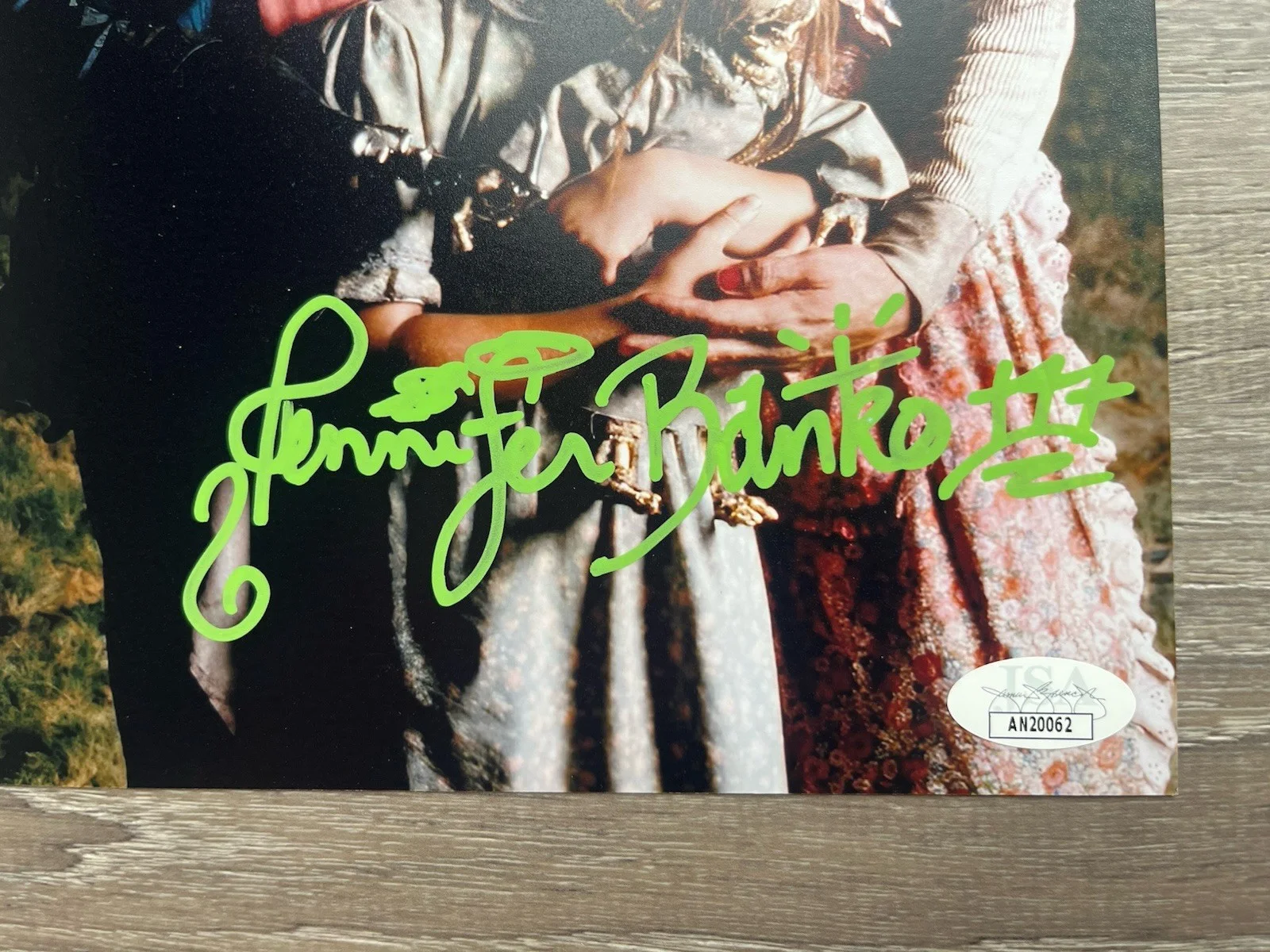 Jennifer Banko — Jennifer Banko Signed 8x10 Photo JSA COA Leatherface Texas Chainsaw Massacre III, image 4