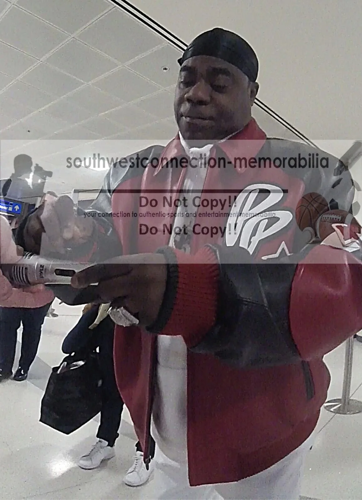 Tracy Morgan — Tracy Morgan Signed Pyle Microphone Exact Photo Proof Beckett BAS COA 30 Rock, image 2
