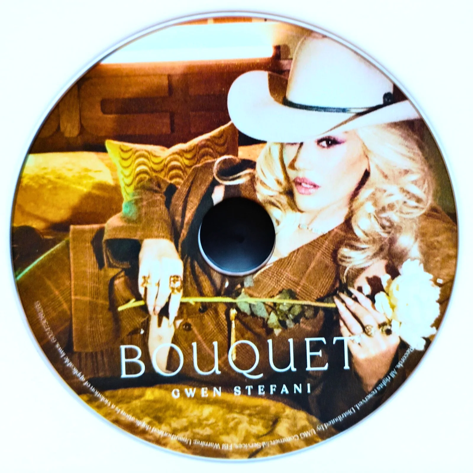 Gwen Stefani — Gwen Stefani Signed Bouquet CD Framed Beckett BAS COA Country Pop Music Album, image 4
