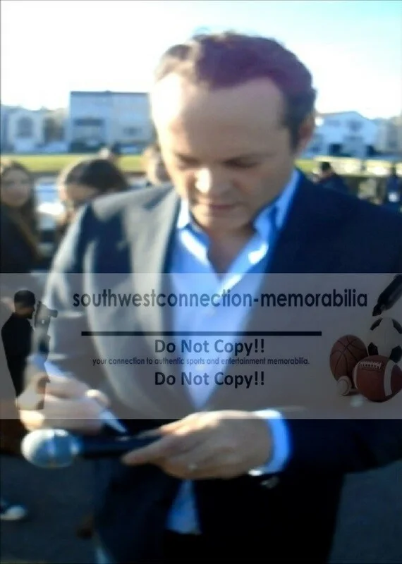 Vince Vaughn — Vince Vaughn Signed Pyle Microphone Beckett BAS COA Exact Photo Proof Actor Auto, image 2