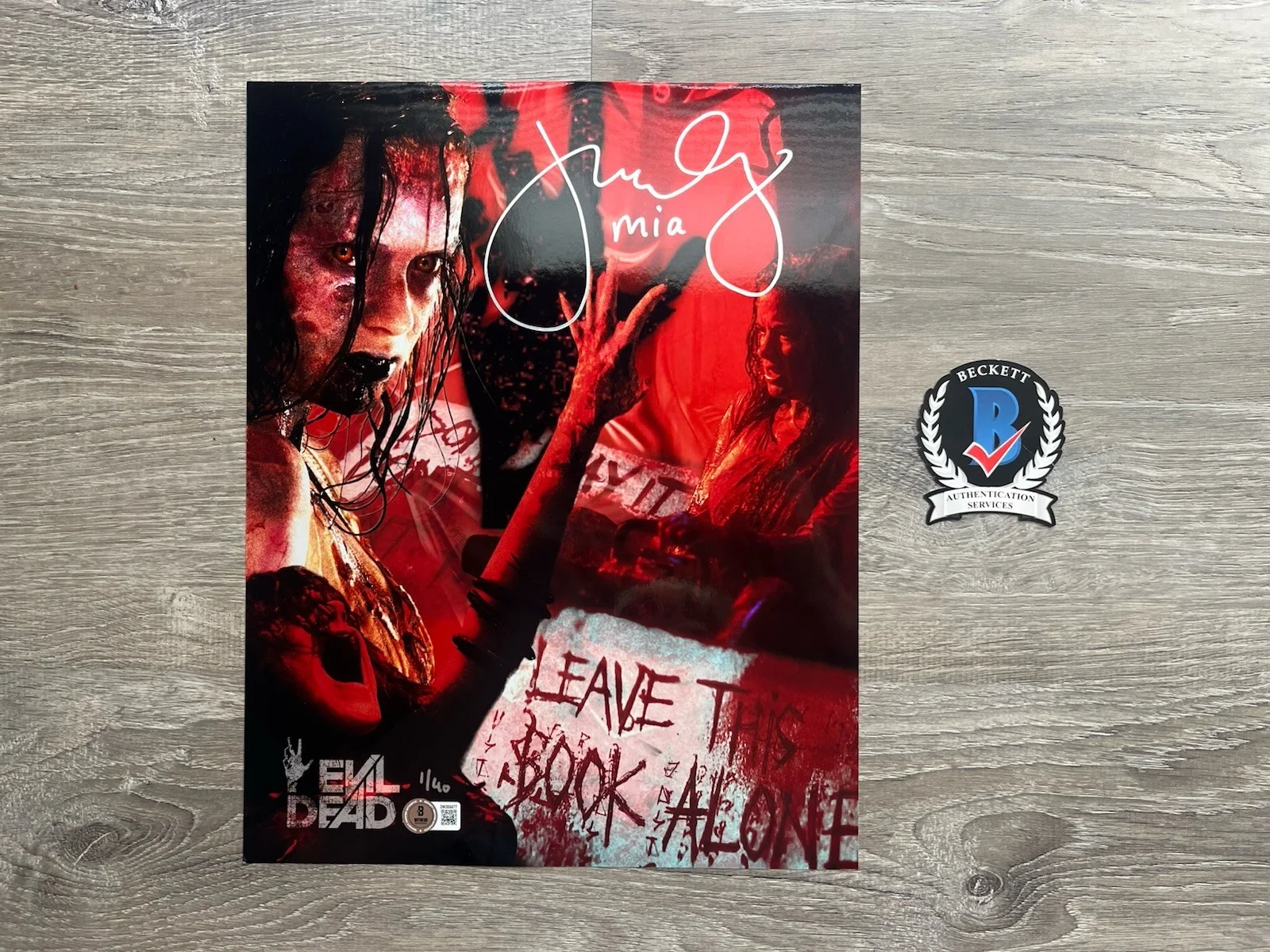 Jane Levy — Jane Levy Signed Metallic Evil Dead 11x14 Photo Beckett COA Mia Horror Auto