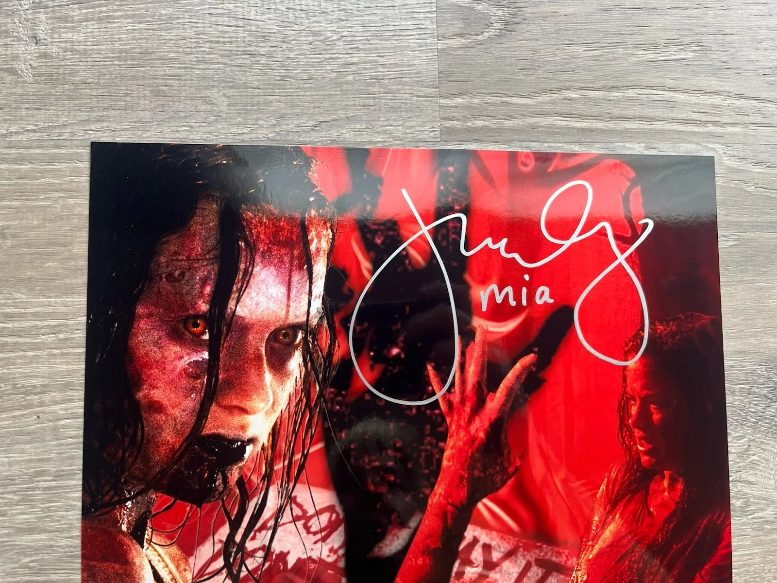 Jane Levy — Jane Levy Signed Metallic Evil Dead 11x14 Photo Beckett COA Mia Horror Auto, image 4