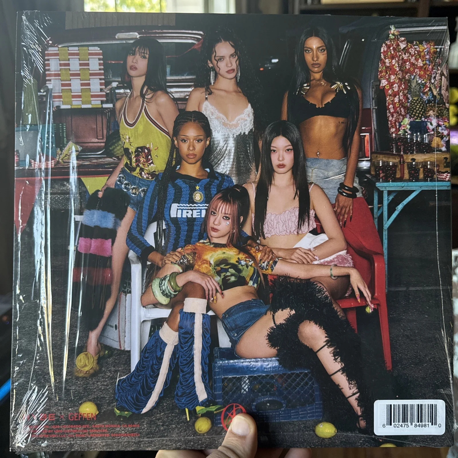 KATSEYE Beautiful Chaos Yellow Vinyl LP Near Mint, изображение 2