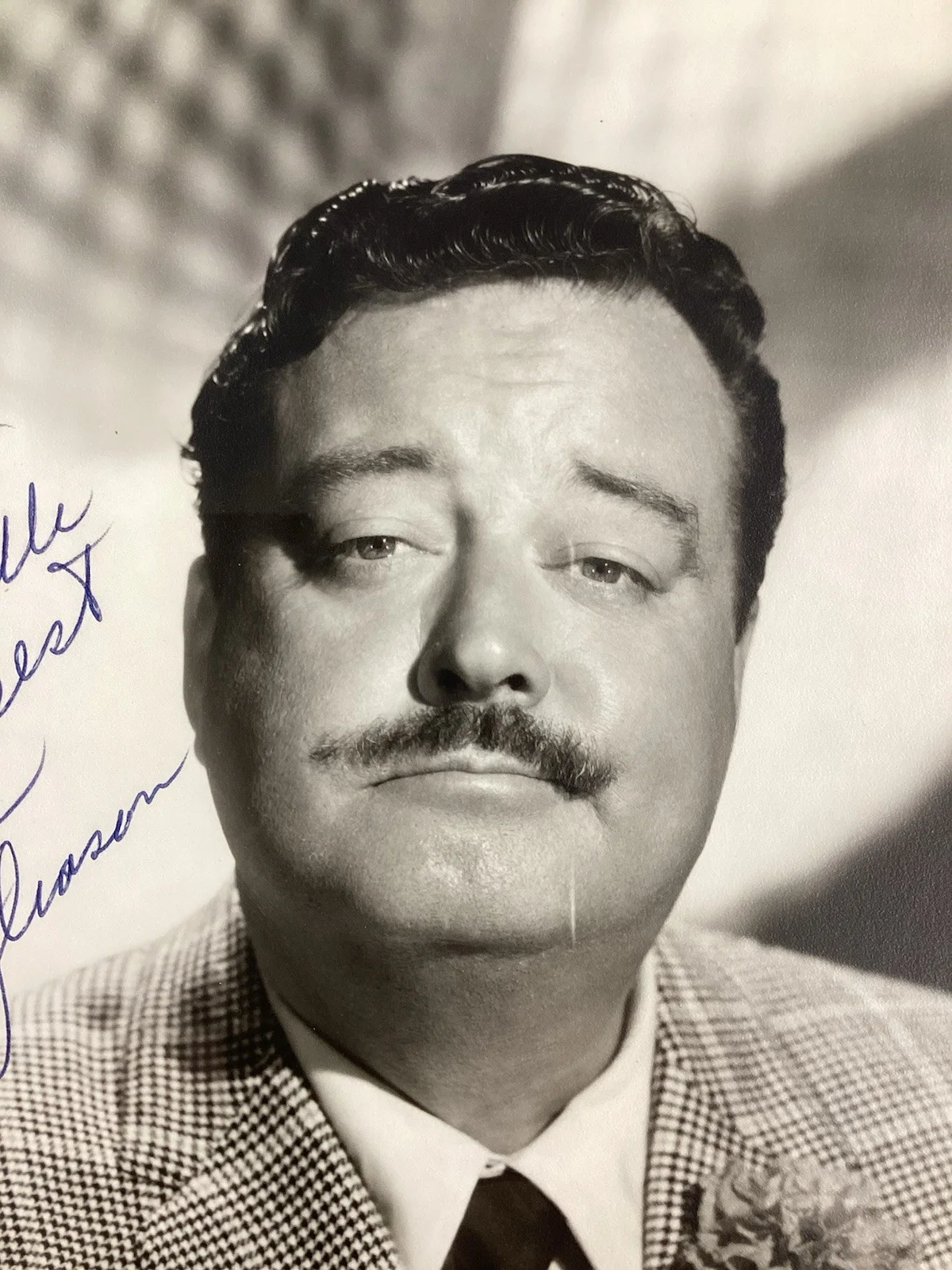 Jackie Gleason — Jackie Gleason Signed Photo 8x10 The Honeymooners Autograph PSA/DNA MINT 9, изображение 3