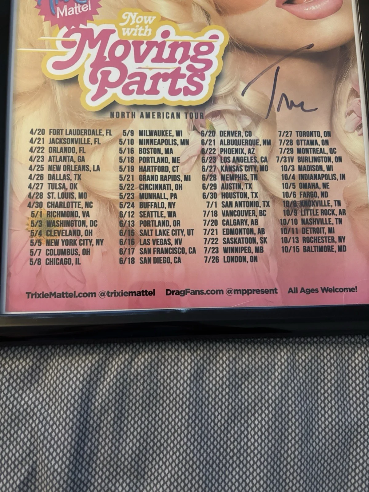 Signed Trixie Mattel “Now With Moving Parts” Tour Poster w/frame, изображение 3