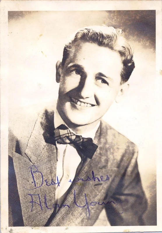 Alan Young — ALAN YOUNG - AUTOGRAPHED SIGNED PHOTOGRAPH
