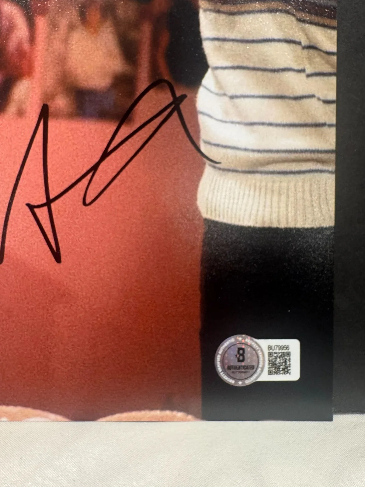 ASHTON KUTCHER SIGNED 11X14 KELSO PHOTO THAT 70S SHOW AUTO BECKETT BAS COA, изображение 2