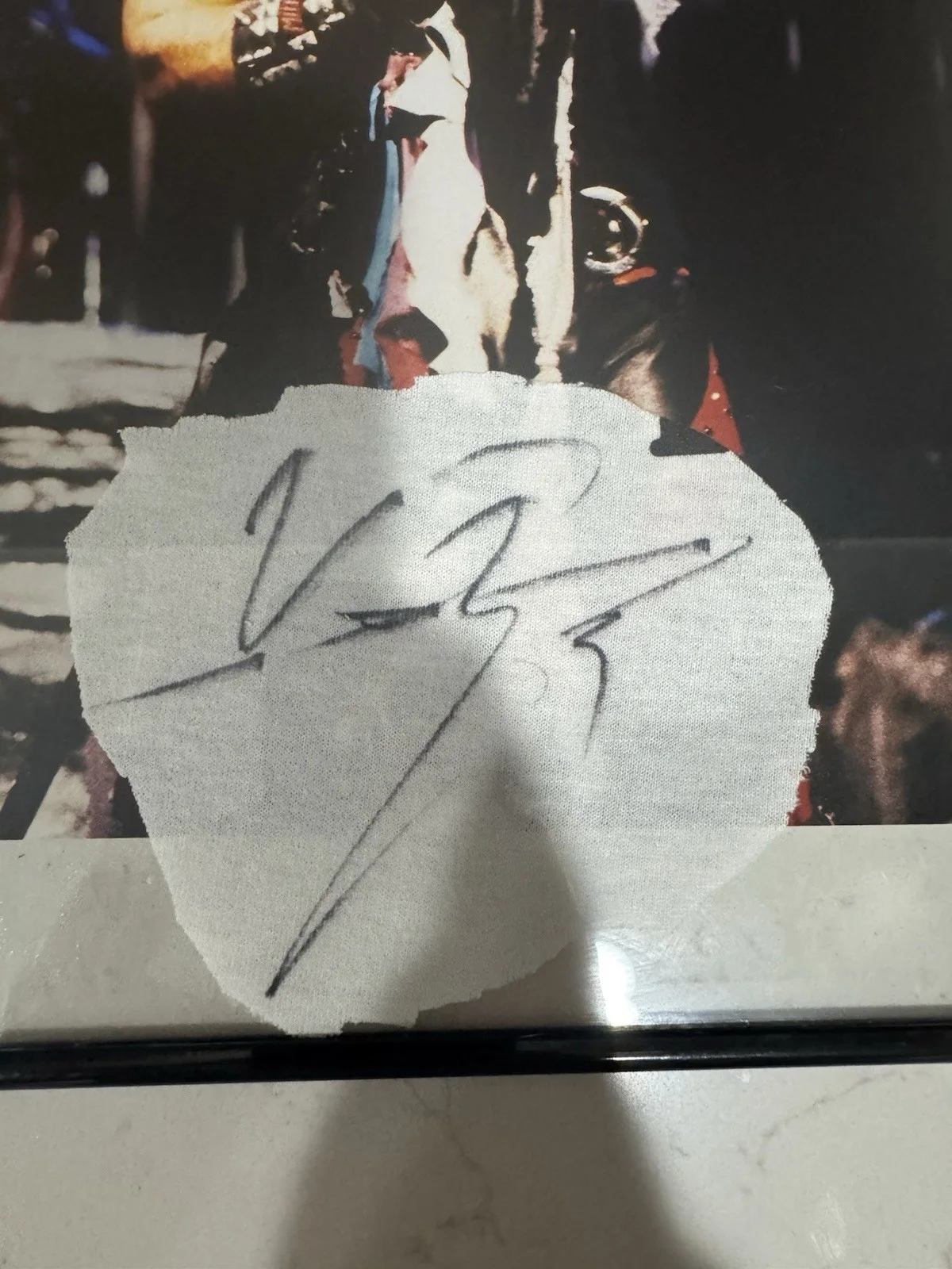 Vince Neil Framed Signed Shirt With Photo (Motley Crue), image 2