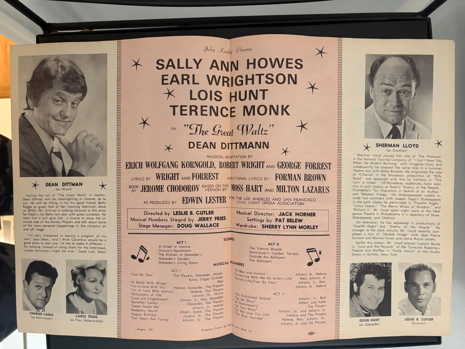 Sally Ann Howes — * 1971 "THE GREAT WALTZ" Program SIGNED by Sally Ann Howes, Earl Wrightson &, image 2