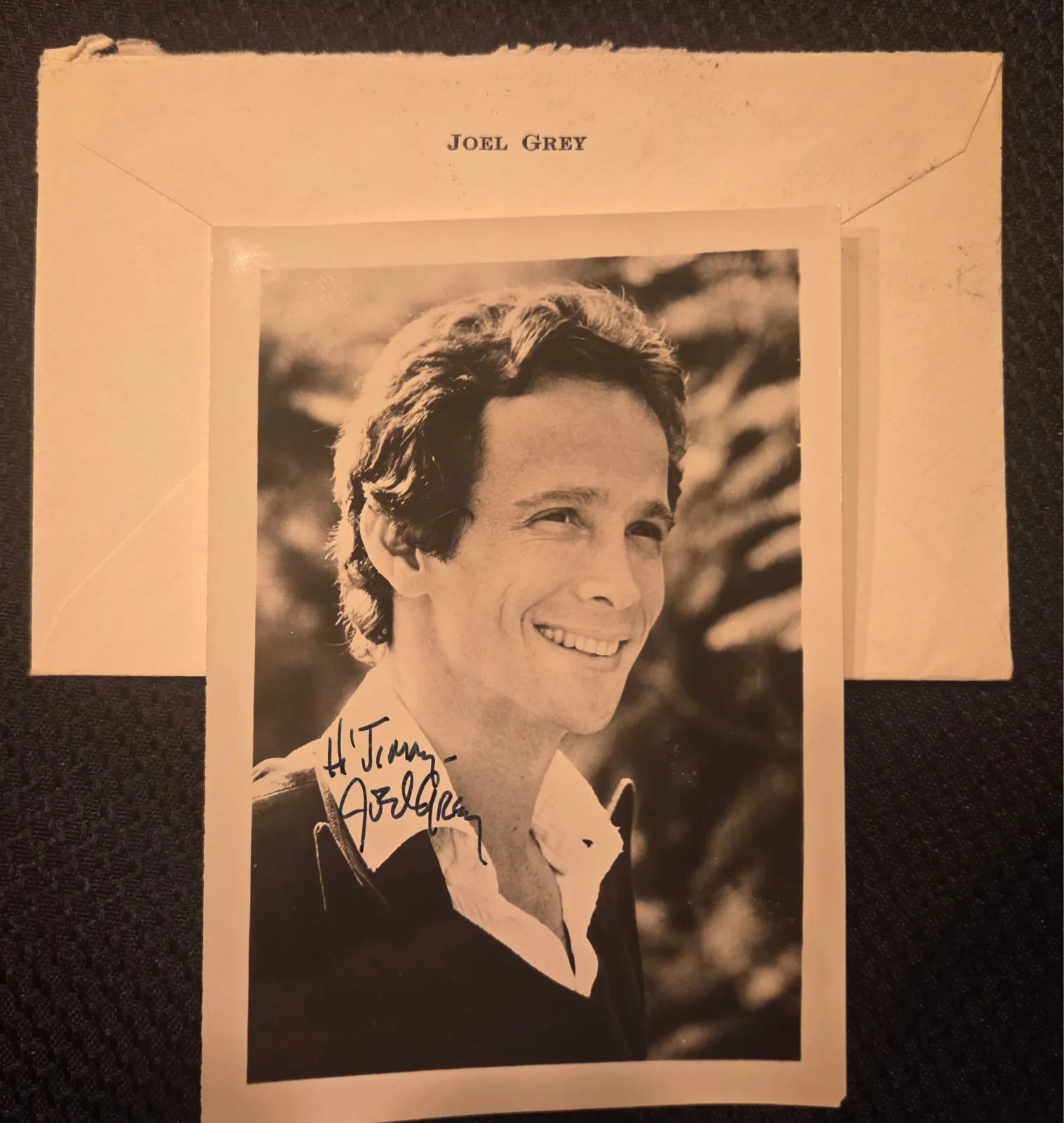 Joel Grey — JOEL GREY Signed Cabaret Broadway Legend Autographed Photo 3.5 x 5 Picture Oscar