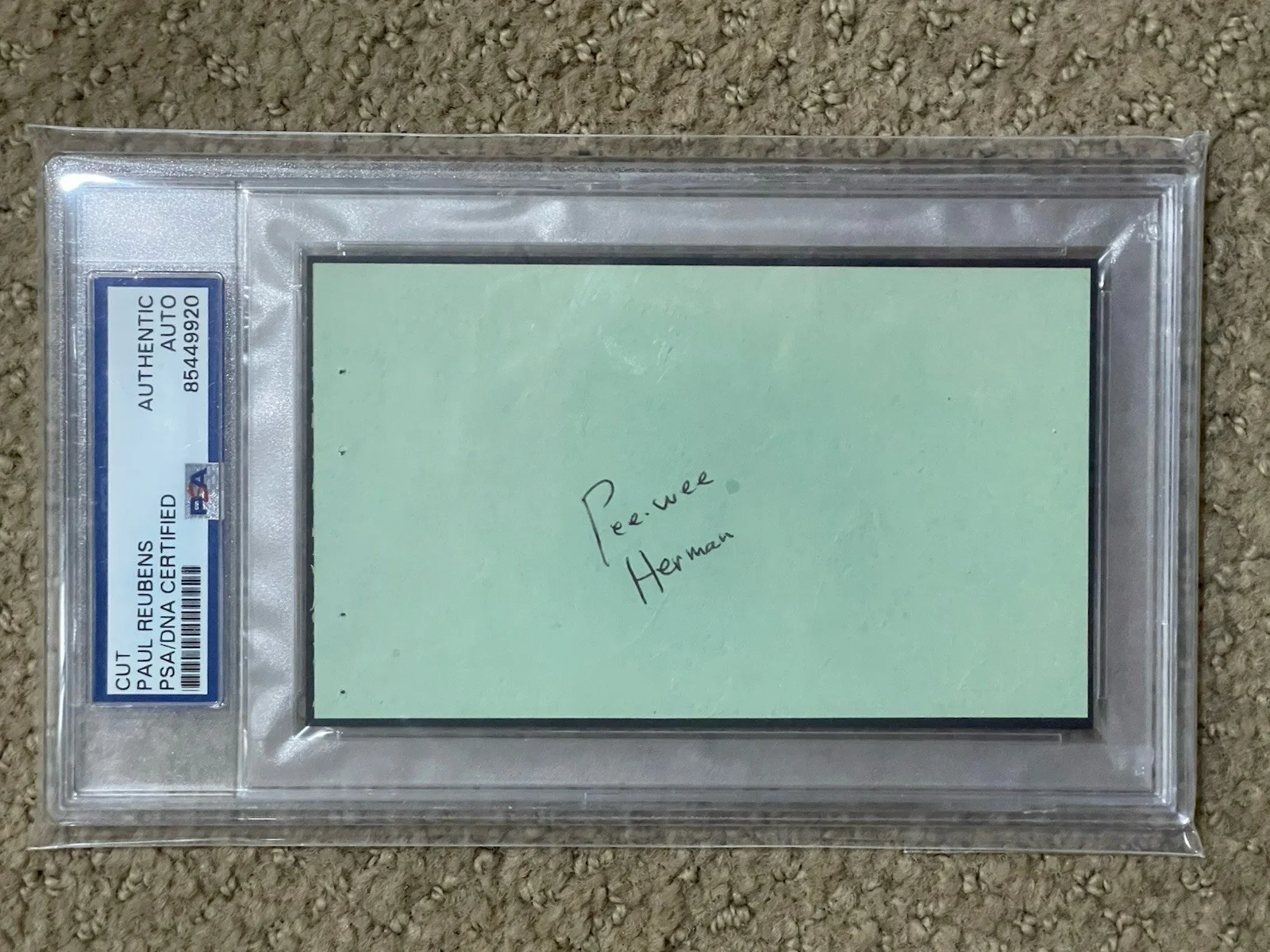 Pee Wee Herman — Pee-Wee Herman Paul Reubens Signed Auto cut 3x5 Card PSA / DNA Slab
