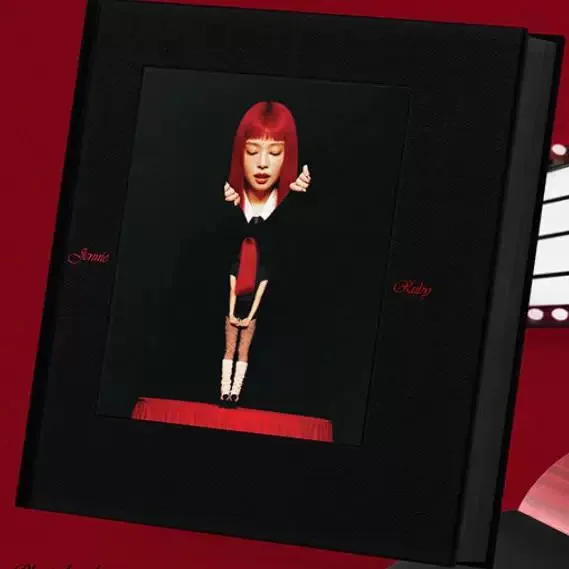 JENNIE Autograph Signature Ruby JOLO Album Fidelity Gift Collection 金珍妮首张正规亲签专辑, изображение 3