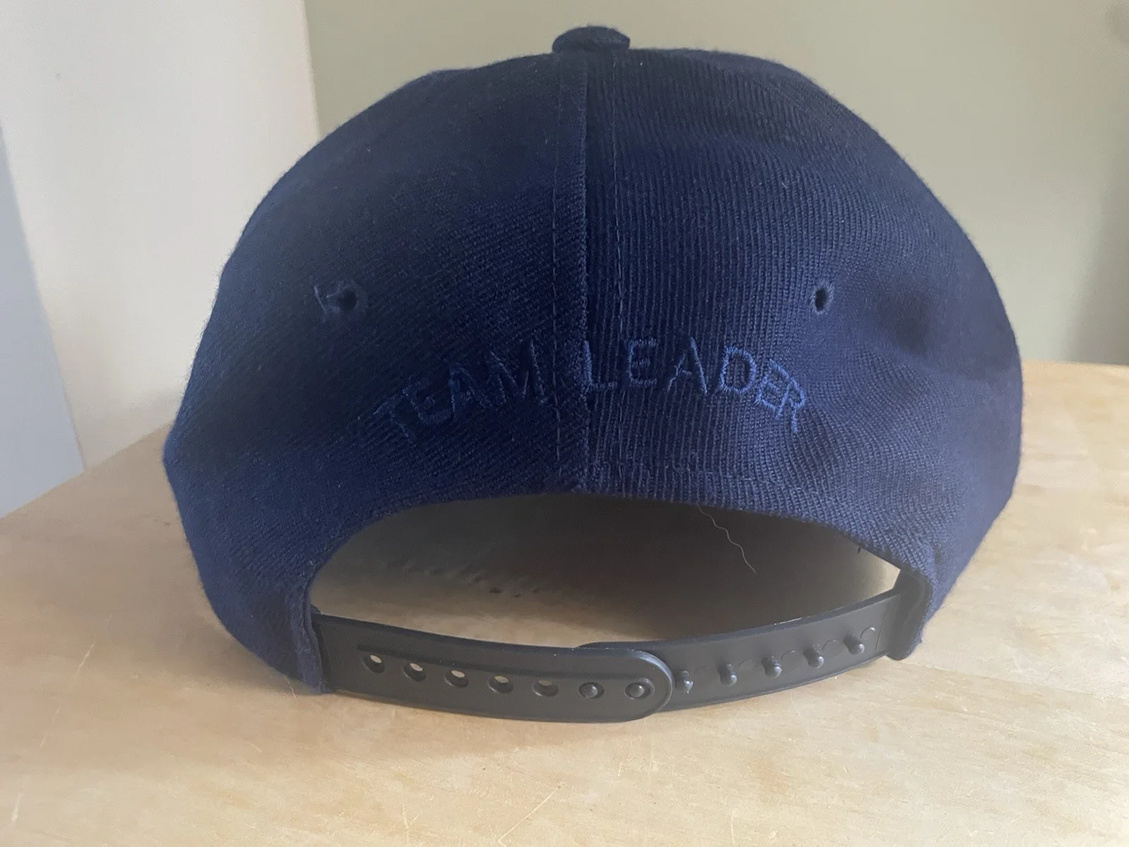 Vintage 1997 TKR Team Knight Rider Navy Cap W/“Team Leader” on back- NEW no tag, изображение 4