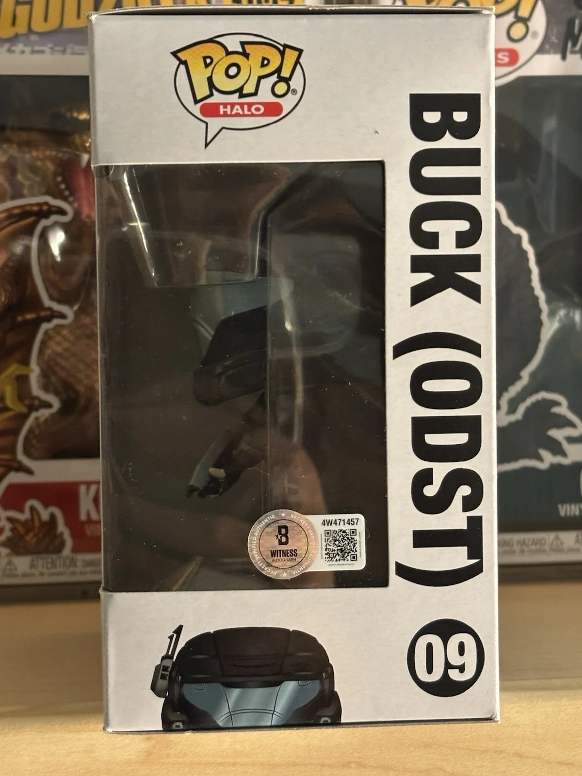 Nathan Fillion — Nathan Fillion Signed Autograph Halo Buck Funko Pop #09 Beckett COA, изображение 3