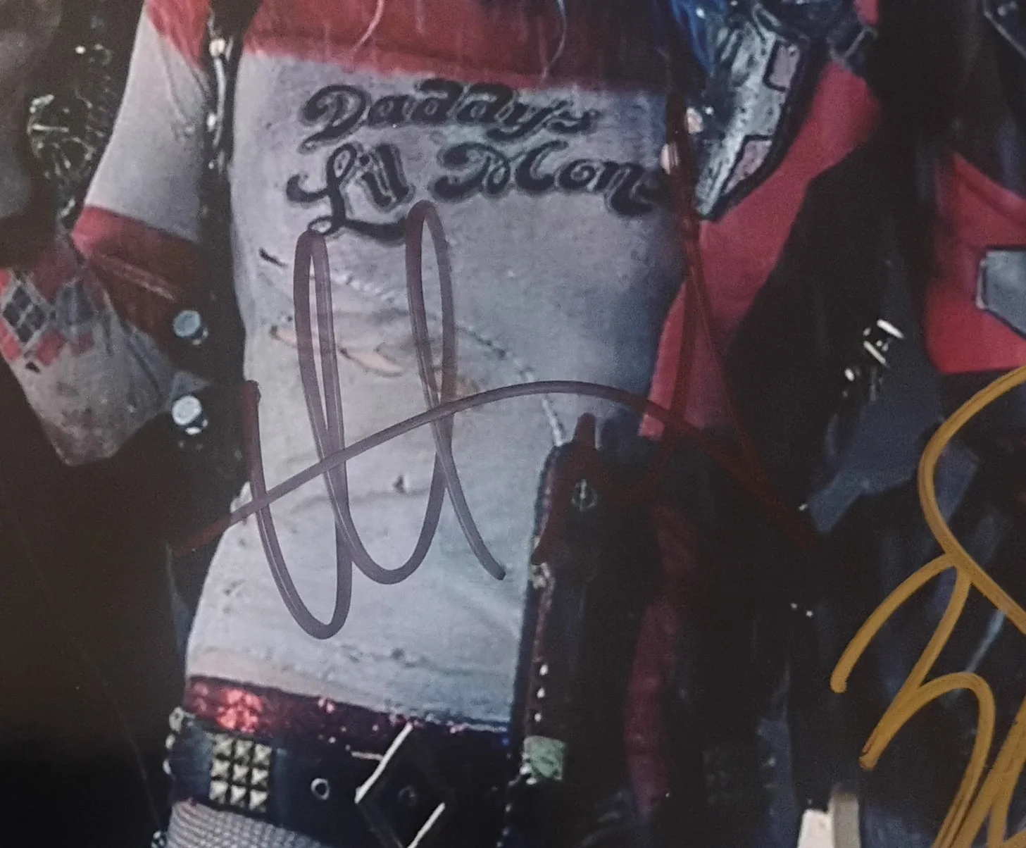 Suicide Squad 3x Hand Signed Photo COA Margot Robbie, Joel Kinnaman NO US TARIFF, изображение 2