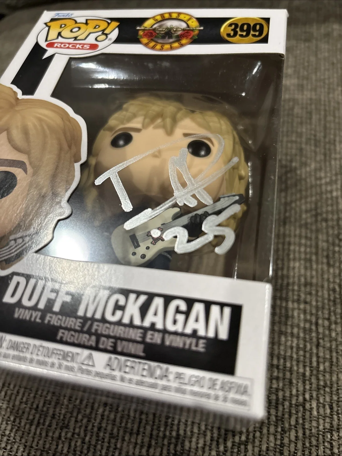 Duff McKagan Signed Funko Pop Guns N’ Roses #399 Autographed Limited Ed 2025, image 3