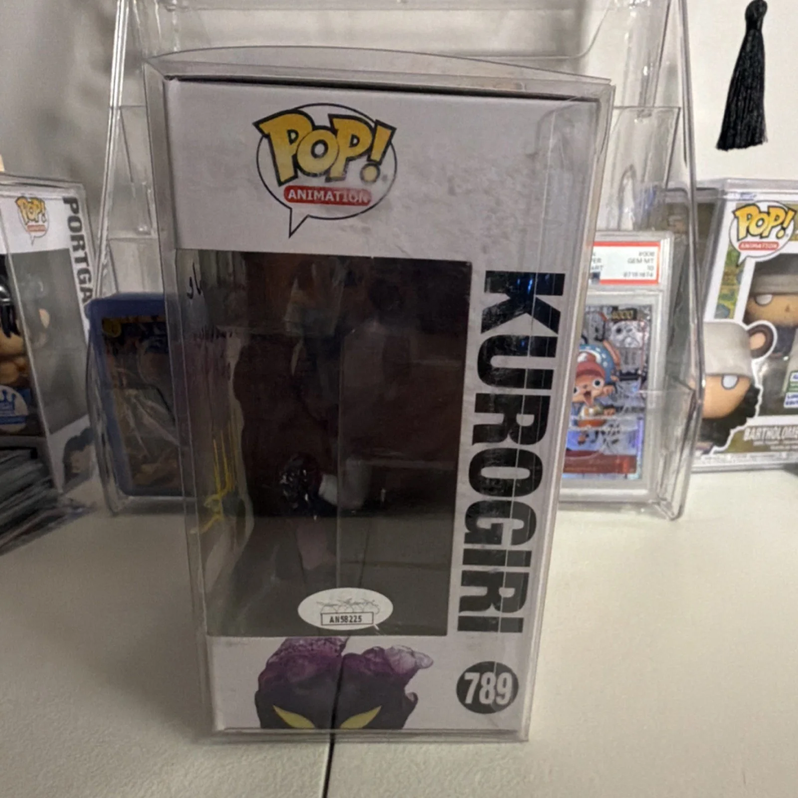 Funko Pop My Hero Academia Kurogiri Autographed JSA Glow Target Exclusive, изображение 2
