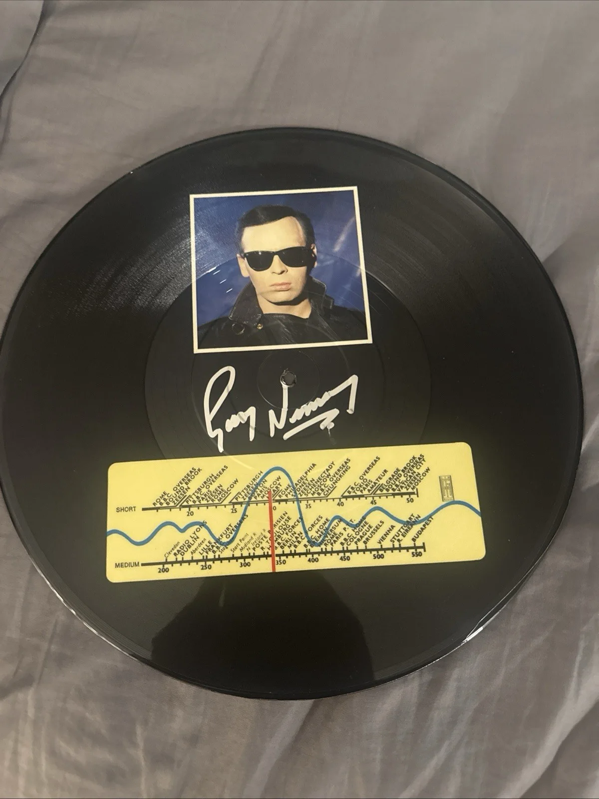 Gary Numan Signed Autographed Radio Heart Record Picture Disc Proof Picture, image 2