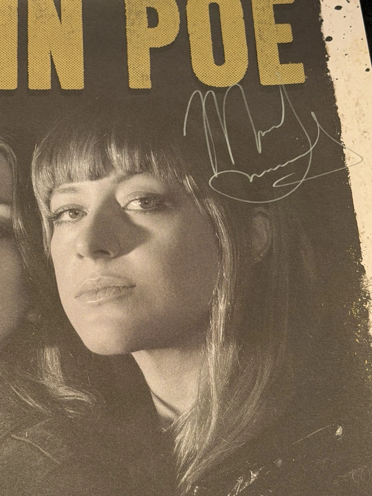 Larkin Poe SIGNED poster 18X24, image 3