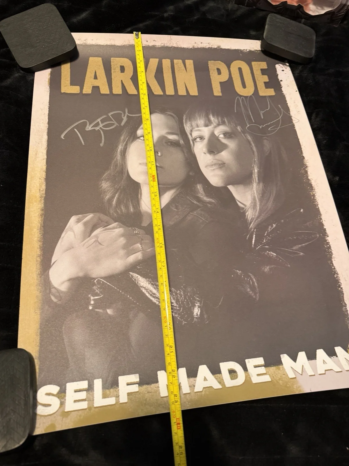 Larkin Poe SIGNED poster 18X24, image 4