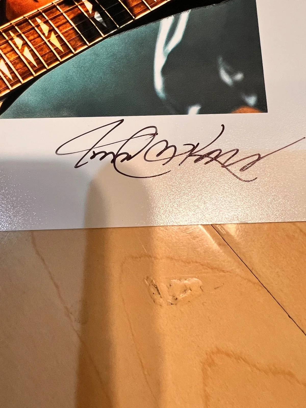 Dave Grohl Photo Signed by Robert Knight 14 x 11, image 2