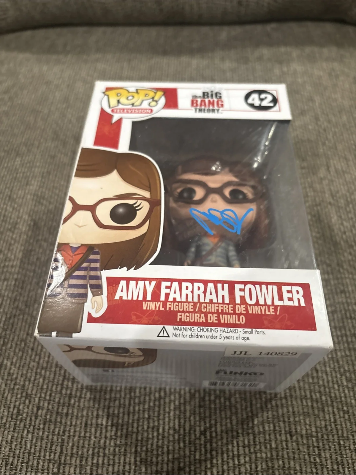 Mayim Bialik — Mayim Bialik Signed Funko Pop Big Bang Theory Amy Farrah Fowler Autographed #42, изображение 3